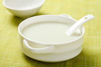 《生化危机4：重制版》阿什莉服装Mod 黑色性感内衣诱人